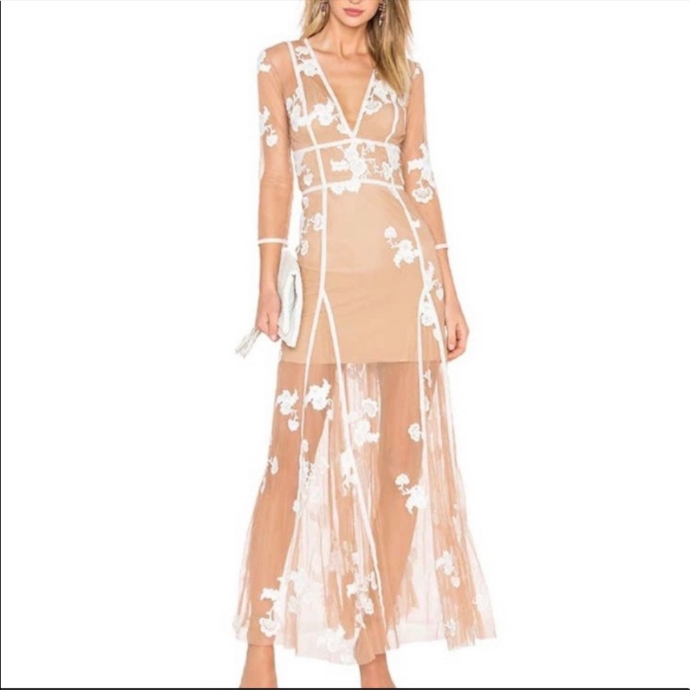 NWOT For Love & Lemons White Lace Floral Elenora Embroidered Maxi Dress